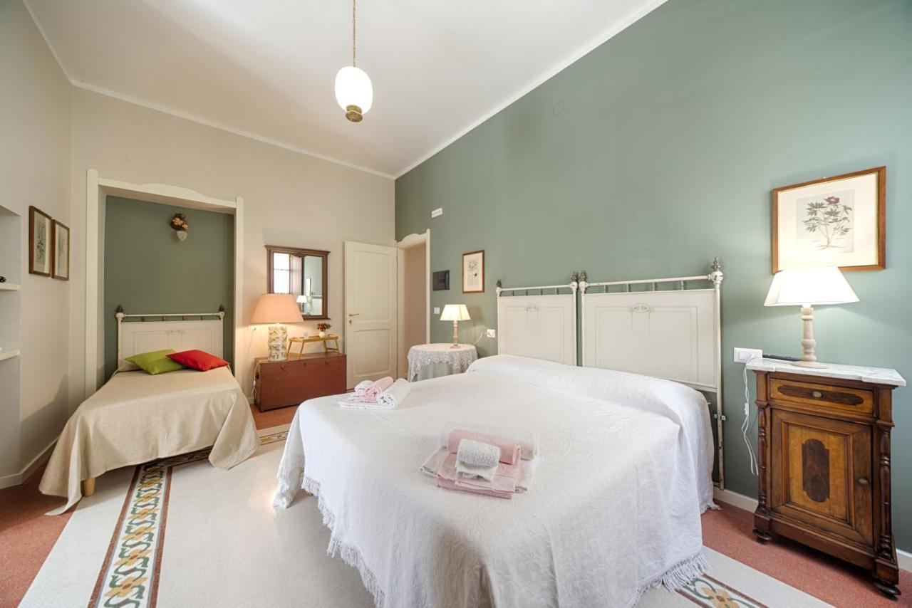 B&B A Casa Di Teresa 奧爾比亞 外观 照片